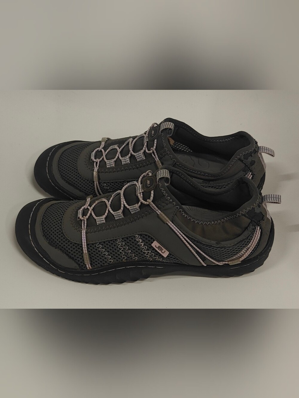 JBU Wyoming Trail Shoes Womens 9.5 Gray Vegan Water Ready Lightweight Sneaker